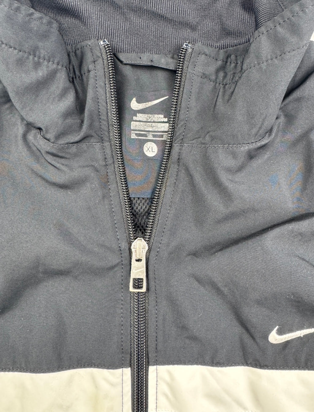 Nike Tracksuit (XL)