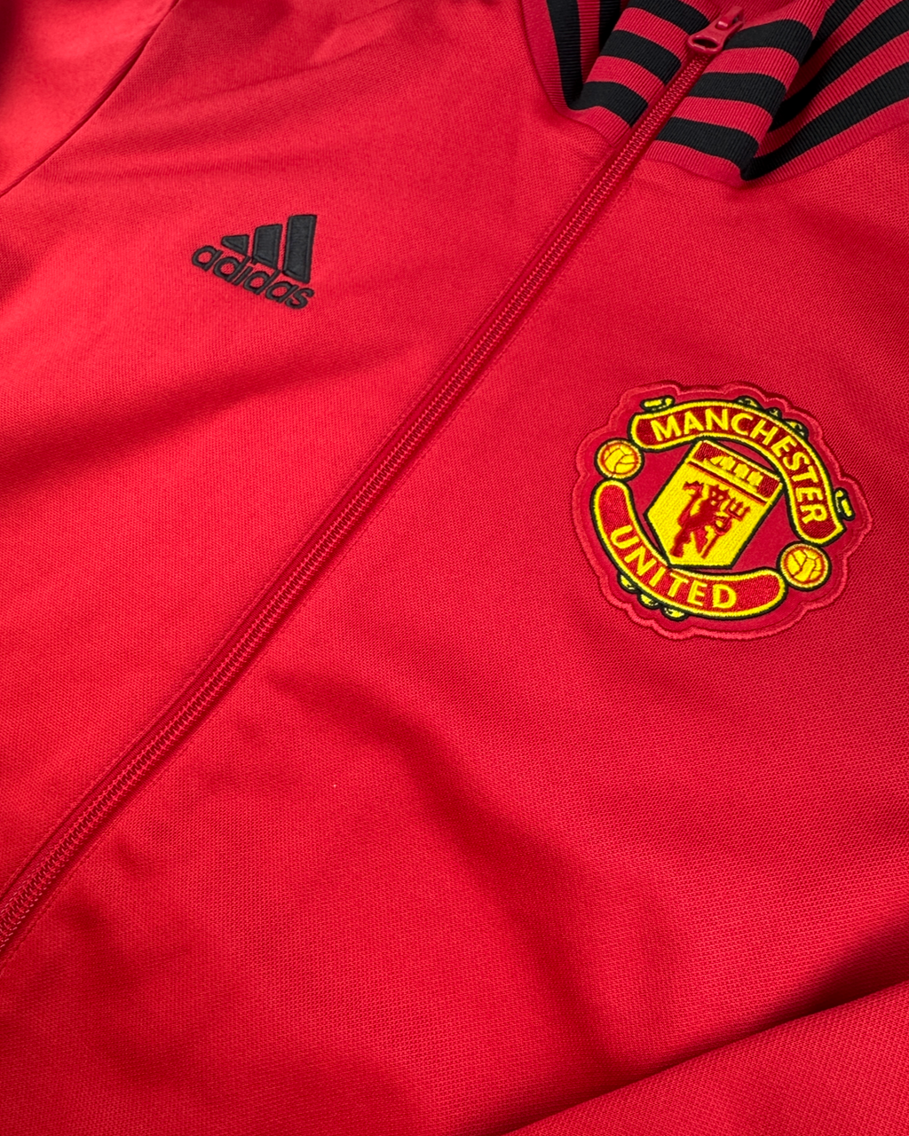 Adidas Manchaster United Trackjacket (XS)