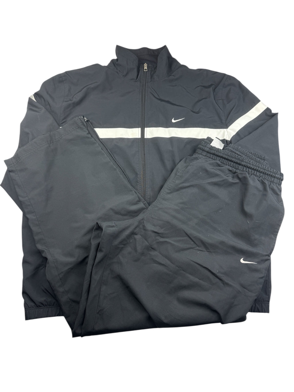Nike Tracksuit (XL)